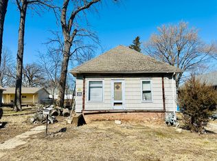 708 W Bridge St, Streator, IL 61364