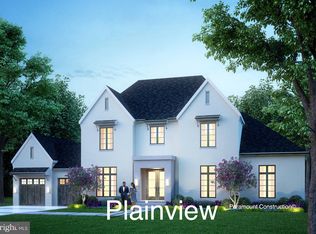 7500 Marbury Rd N, Bethesda, MD 20817