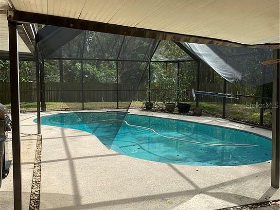 2nd image of 3420 Bloomingdale Oaks Dr