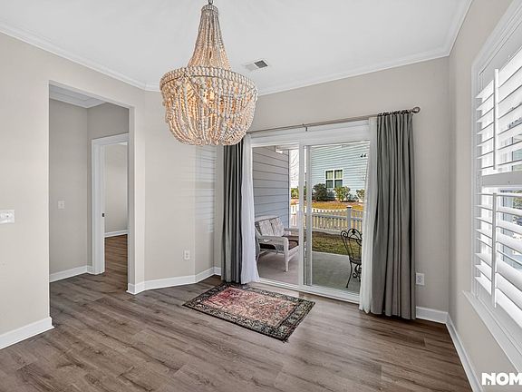 4th image of 121 White Stone Pl