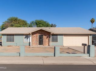 8640 W Mitchell Dr, Phoenix, AZ 85037