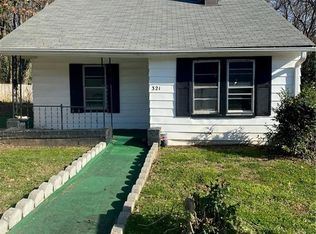 321 E 3rd Ave, Lexington, NC 27292