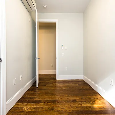 Rented by Nooklyn NYC LLC | media 66