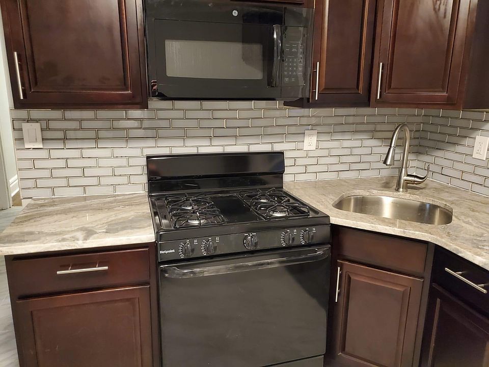 1st image of 76 Tillinghast St Floor 1