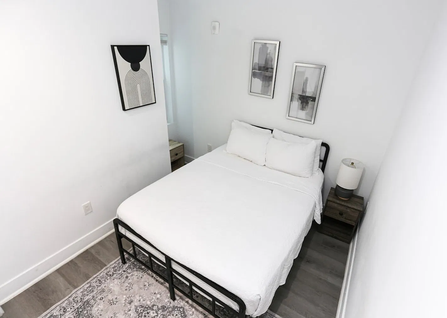 1 bed, 1.0 bath, $4,239 — Photo 4