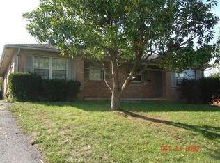 1148 Centre Pkwy #AB, Lexington, KY 40517