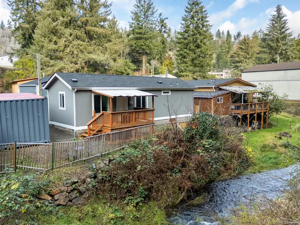 402 N Charmwood Loop, Otis, OR 97368
