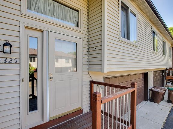 2nd image of 2325 Amberwood Dr