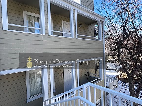 3rd image of 1493 E Vineyard Ct #3