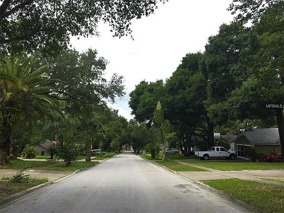 5th image of 5950 Groveline Dr