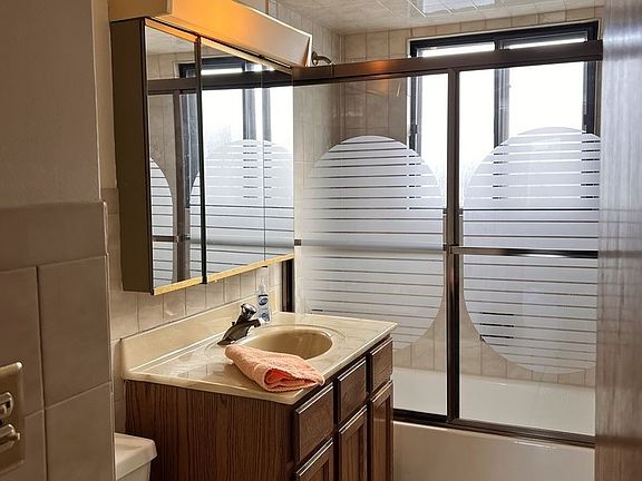 5th image of 5447 W Lawrence Ave APT 401