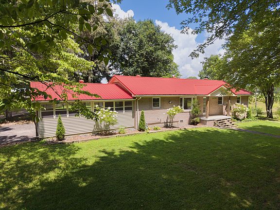 2nd image of 373 Hatch Rd