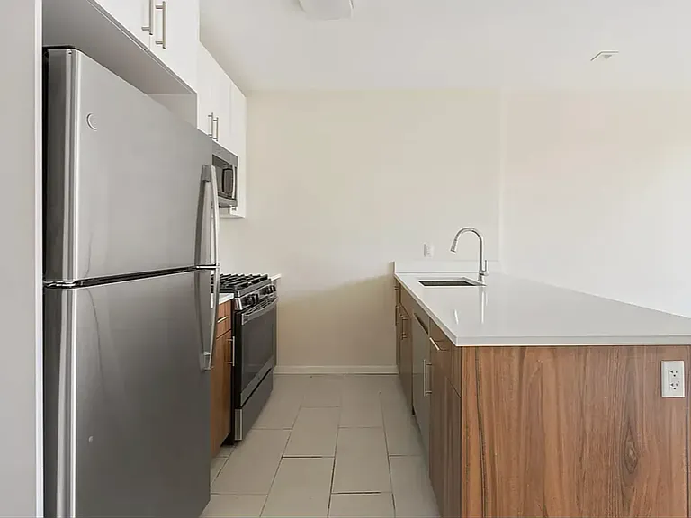 521 W 134th St #5D — Photo 8