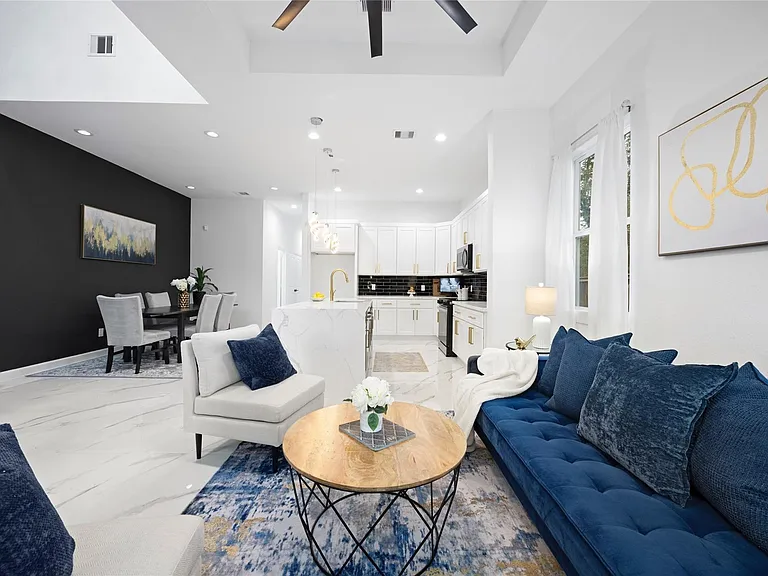 5125 Doolittle Blvd — Photo 10