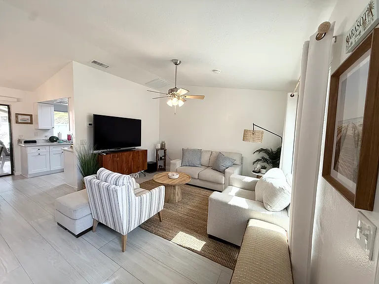 2420 Briar Oak Cir — Photo 63