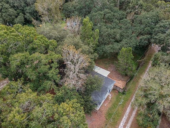 4th image of 10913 Park Dr