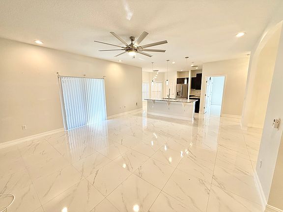 4th image of 5803 Guenevere Ct