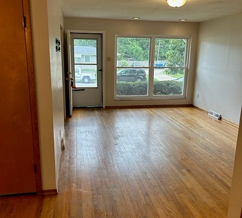 3rd image of 3521 Wood Valley Ct