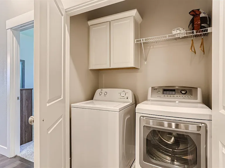 4166 Greenhorn Dr — Photo 25