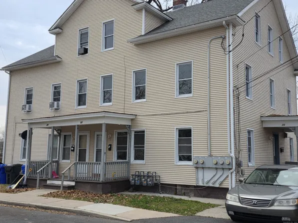 32 Cottage Green, Enfield, CT 06082