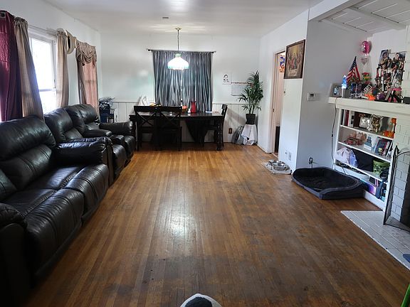 4th image of 13673 Glenoaks Blvd