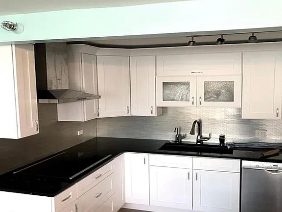 2nd image of 440 N Wabash Ave APT 3411