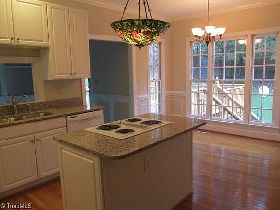 4th image of 4116 Cherrylaurel Ln