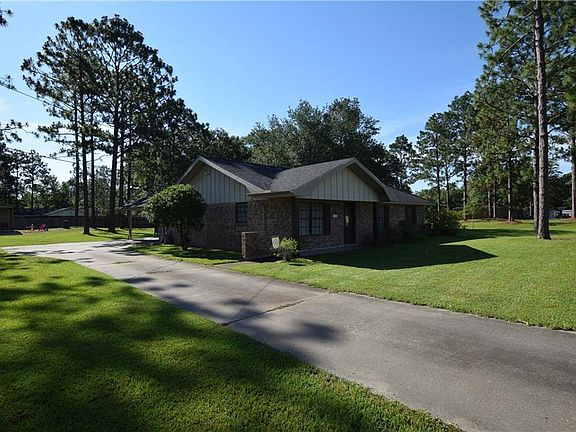 3rd image of 1348 Quentin Dr