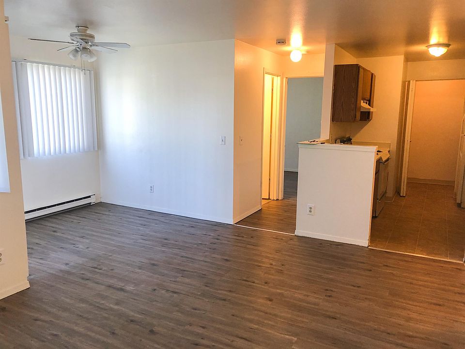 1st image of 4501 Boardwalk Dr Building F-f-57