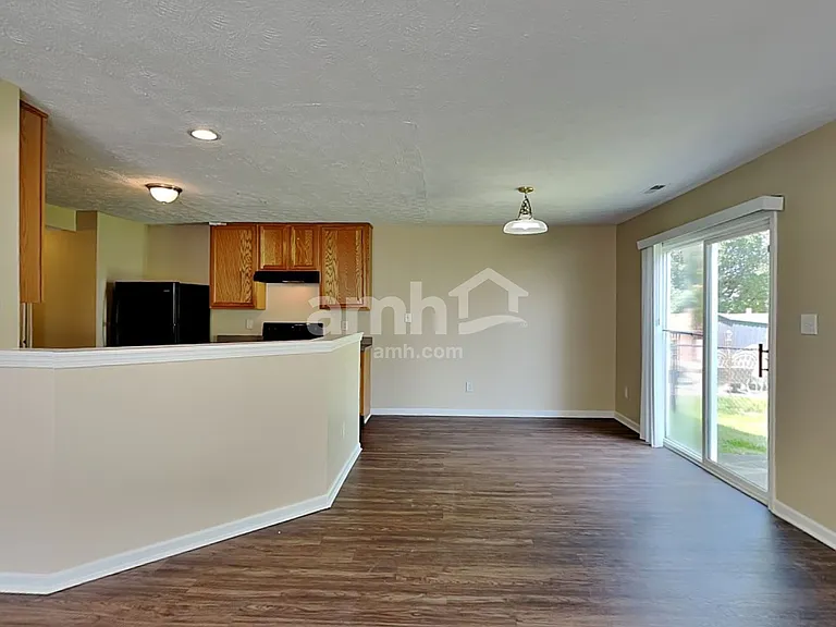 11540 Glenn Abbey Ln — Photo 6