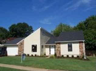 997 Hawkview Dr, Cordova, TN 38018