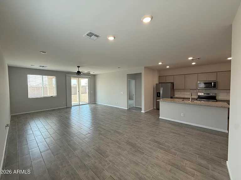 1730 S 246th Ln — Photo 10