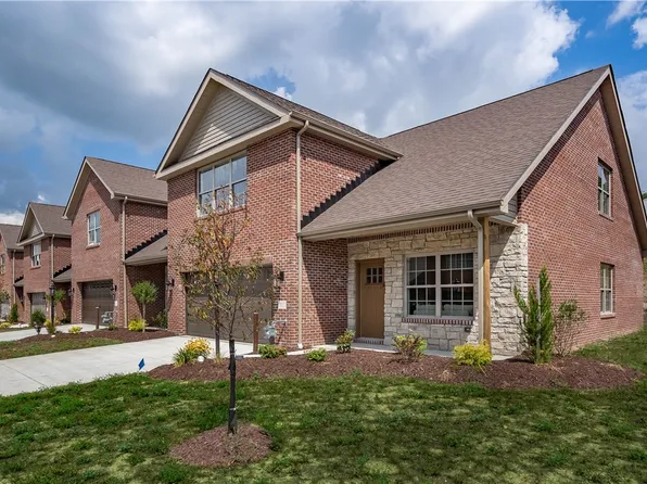 400 Chambers Dr, Washington, PA 15301