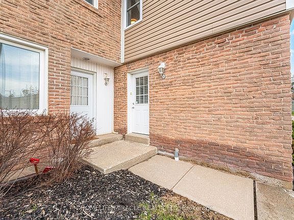 4th image of 50 Westmount Rd W