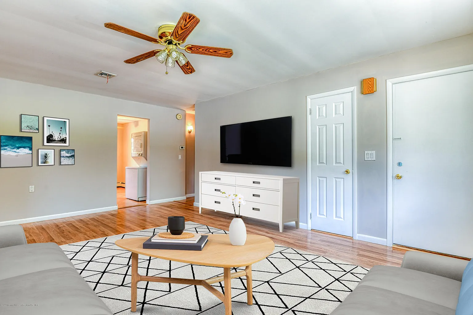 12 Tulip Pl photo 1
