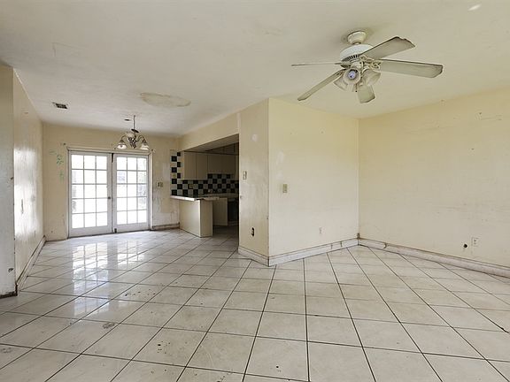 3rd image of 18400 NW 42nd Pl