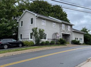 611 W Cherry Ln #B, State College, PA 16803