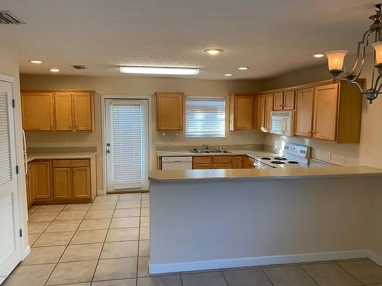 2148 Sterling Cove Blvd #1 — Photo 4