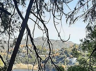 S Outer Lake Gregory Dr, Crestline, CA 92325