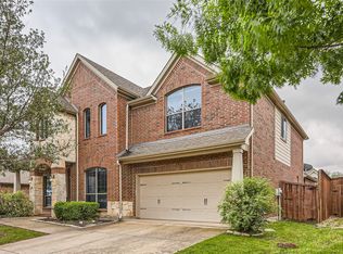 407 Sodbury Ct, Roanoke, TX 76262