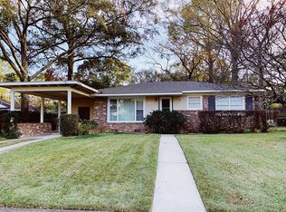 2765 N Sherwood Dr, Mobile, AL 36606