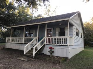 191 Lakeview Dr, Huntington, TX 75949