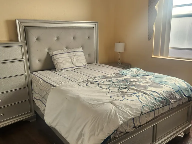 271 Gazetta Way — Photo 8
