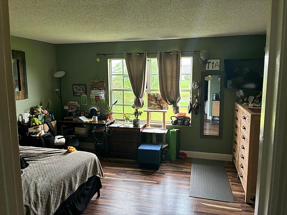 4th image of 1282 SW DALTON Avenue