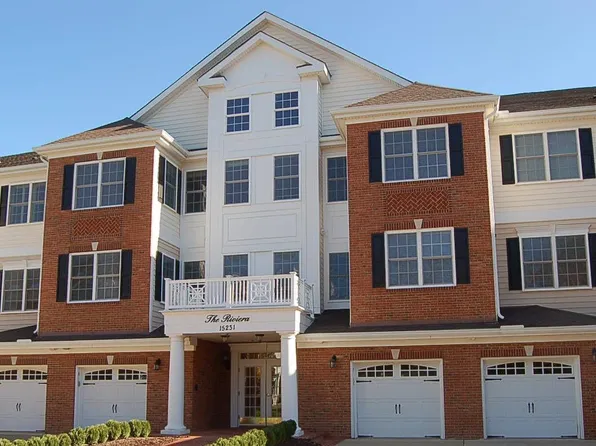 15231 Royal Crest Dr APT 102, Haymarket, VA 20169