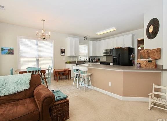 4th image of 13216 Kennerly Dr #77