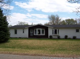 1110 Prospect Ave, Paxton, IL 60957