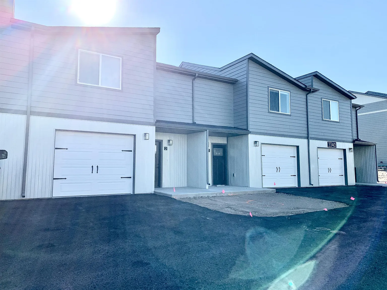 3335 Blackbird Way - 4 — Photo 1