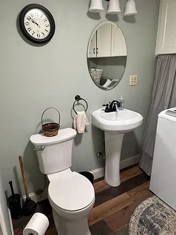 2 bed, 1.5 bath, 1306 sqft, $2,500 — Photo 3