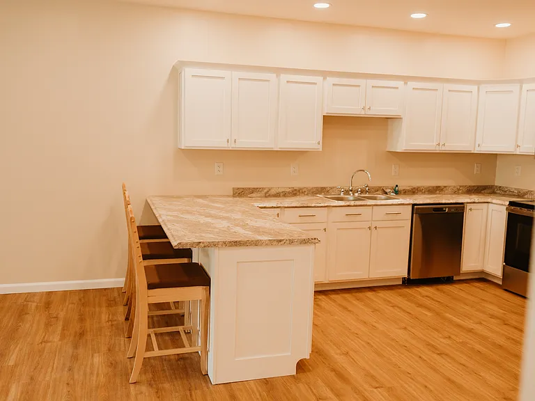 212 Main St #2 — Photo 8